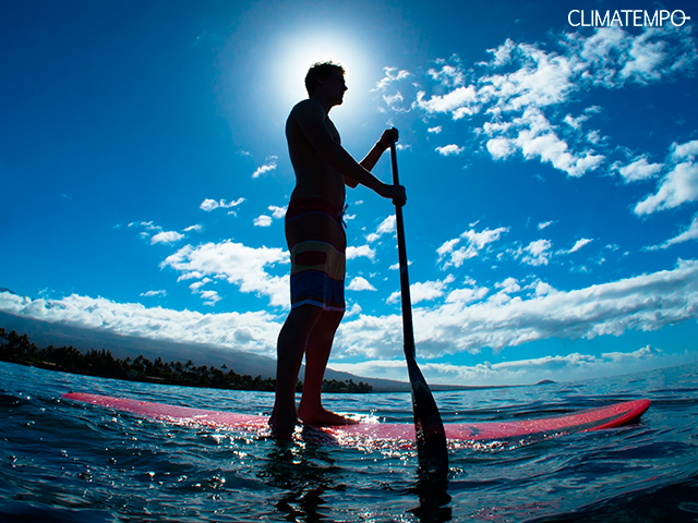 Um dia de SUP na represa de Guarapiranga