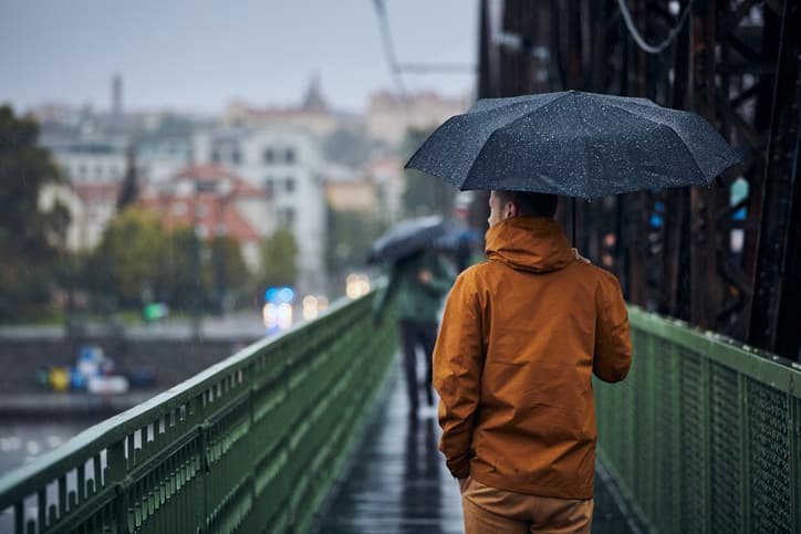 Imagem da notícia Nova frente fria traz chuvas intensas para o Sul do Brasil