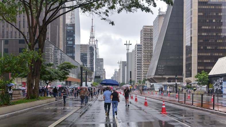 Imagem da notícia Chuva segue persistente em São Paulo ao longo da semana Imagem da notícia Chuva segue persistente em São Paulo ao longo da semana