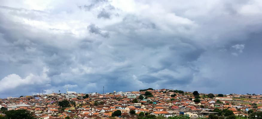 Imagem da notícia Chuva retorna ao Sudeste nesta quarta-feira com risco de temporais Imagem da notícia Chuva retorna ao Sudeste nesta quarta-feira com risco de temporais