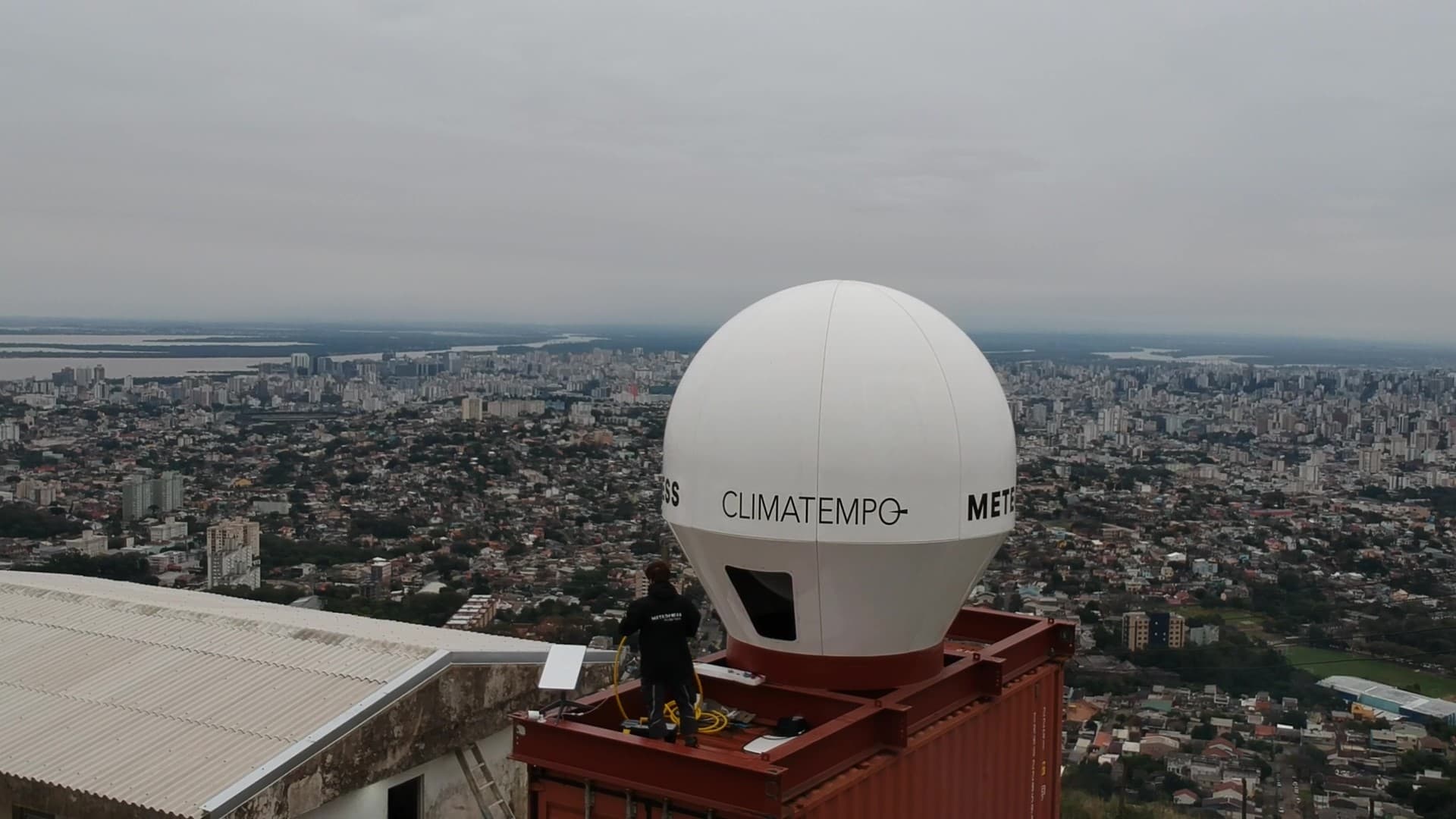 Imagem da notícia Radar meteorológico do RS é destaque em conferência internacional e reforça segurança da população