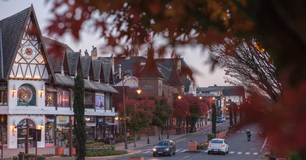 Charme europeu em meio às montanhas gaúchas Charme europeu em meio às montanhas gaúchas