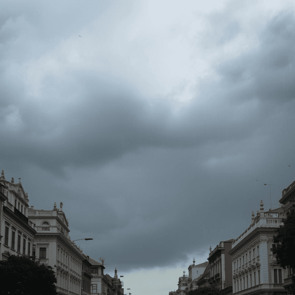 ZCIT e umidade marítima mantém alerta de temporais no Nordeste