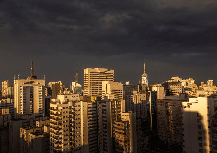 Imagem de destaque da notícia Semana será de chuva frequente e temperaturas baixas em São Paulo