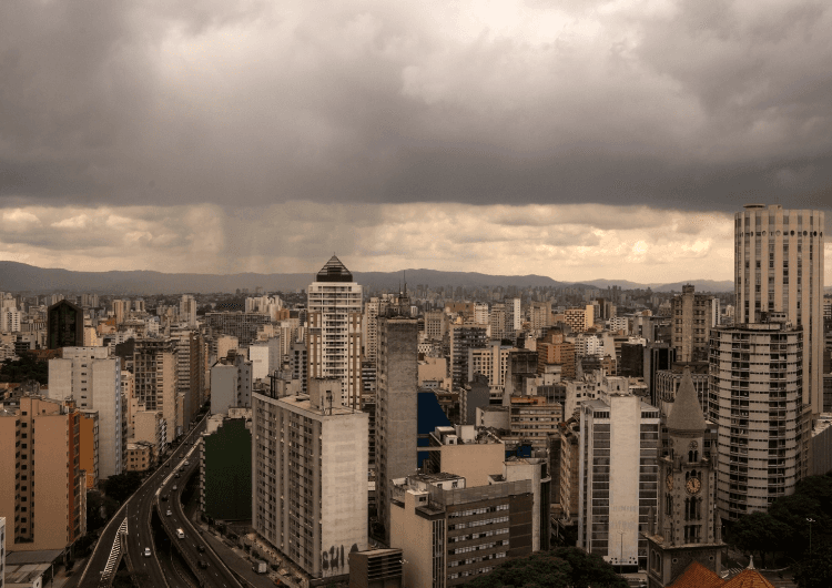 Imagem de destaque da notícia Última semana do outono será marcada por frio, sol e nova virada no tempo em São Paulo