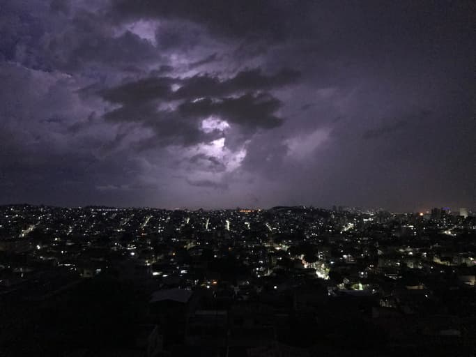 Imagem da notícia Frente fria traz temporais ao Sudeste e frio ao Sul