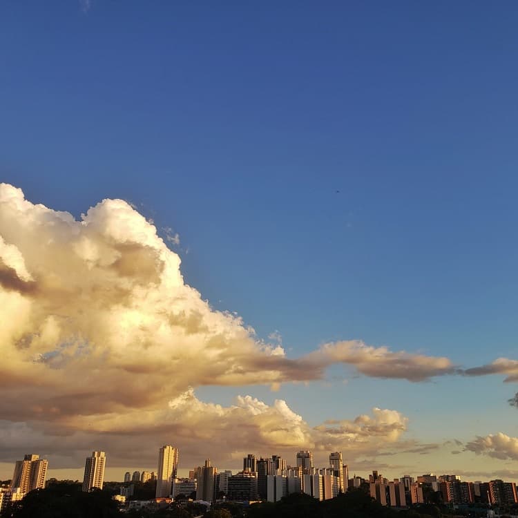 Imagem da notícia Fevereiro de 2025 pode ser um dos meses mais quentes já registrados em São Paulo Imagem da notícia Fevereiro de 2025 pode ser um dos meses mais quentes já registrados em São Paulo