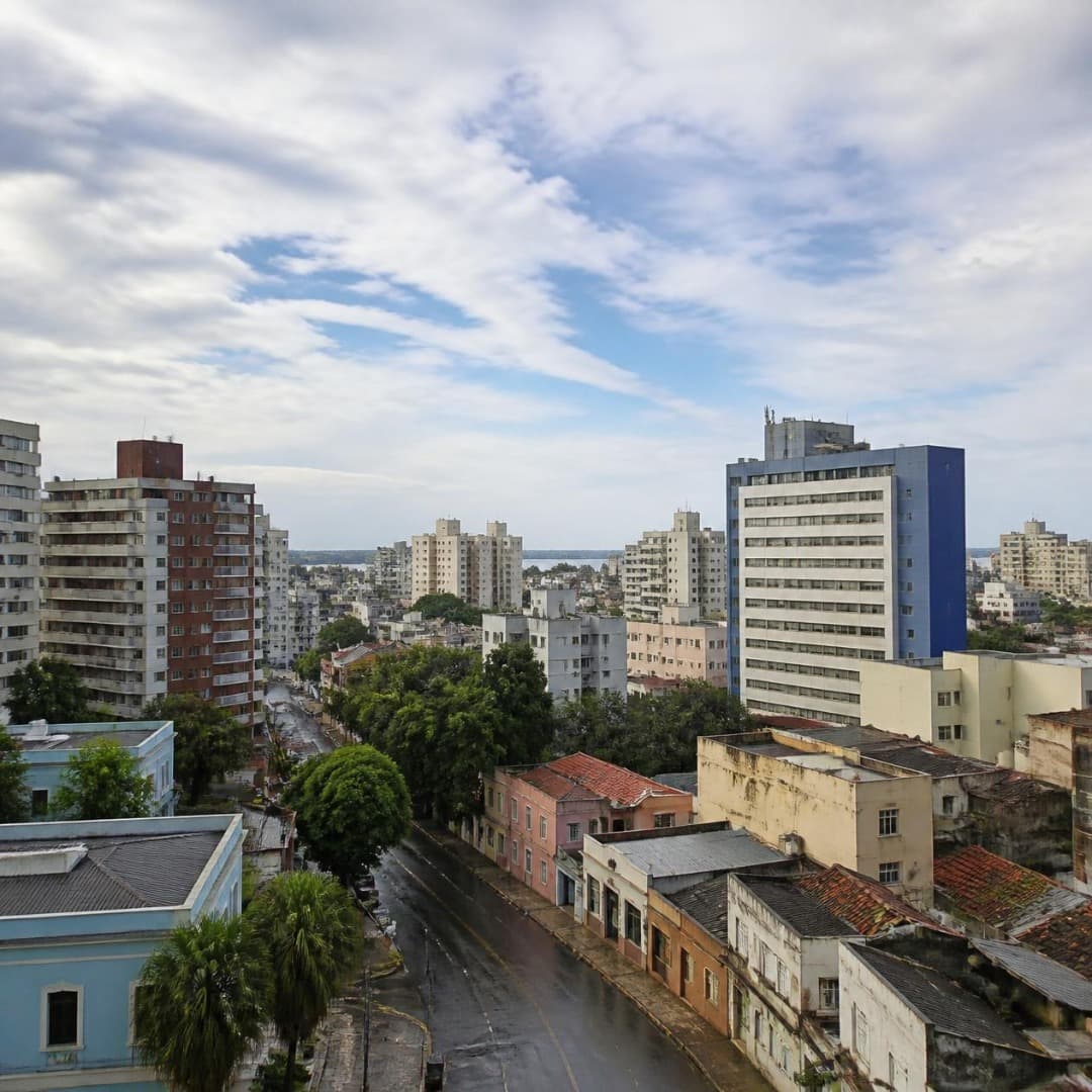 Imagem da notícia Chuva diminui no Rio Grande do Sul, mas risco hidrológico continua Imagem da notícia Chuva diminui no Rio Grande do Sul, mas risco hidrológico continua