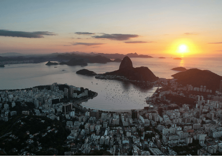Imagem da notícia Rio de Janeiro tem nova madrugada de frio intenso e recordes de temperatura em 2026 Imagem da notícia Rio de Janeiro tem nova madrugada de frio intenso e recordes de temperatura em 2026