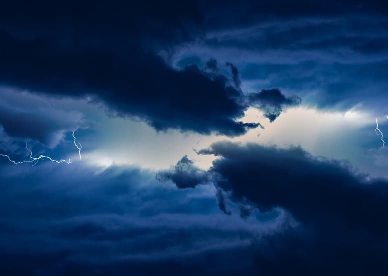 Imagem da notícia Volta a chover forte na Grande BH, no centro-leste de MG e no ES Imagem da notícia Volta a chover forte na Grande BH, no centro-leste de MG e no ES